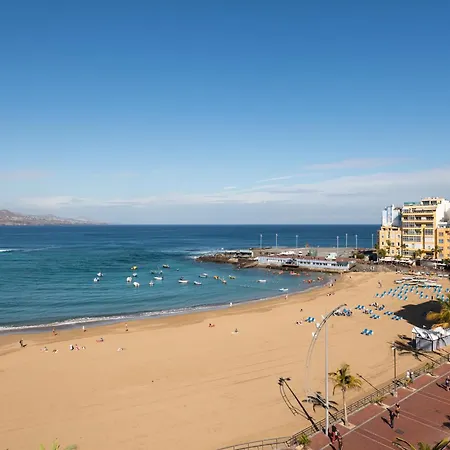 Canteras Beachfront Views Las Palmas / Gran Canaria